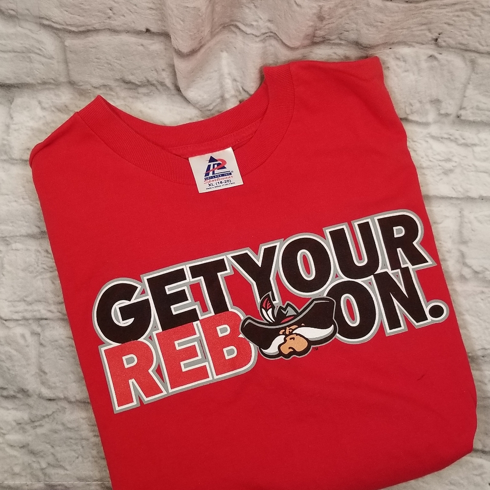 UNLV Runnin Rebels Youth XL Tshirt